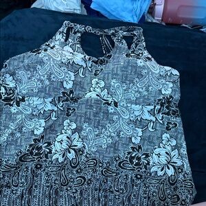 St. John's Bay Black and White Floral Blouse